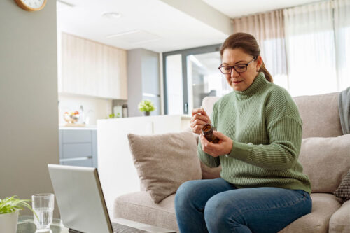 Exploring the Benefits and Side Effects of Antidepressants